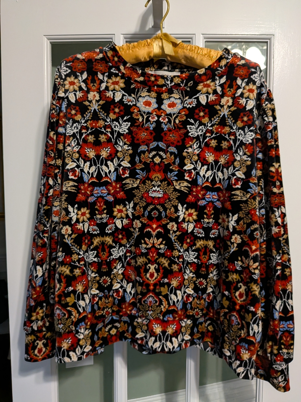 LOFT Black Floral Velvet Shirt with Red & Gold Accents Size XL Perfect For Fall